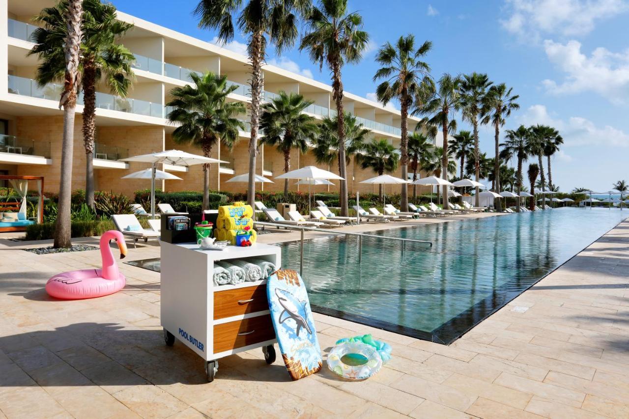 Family Selection At Grand Palladium Select Costa Mujeres Cancún Eksteriør bilde